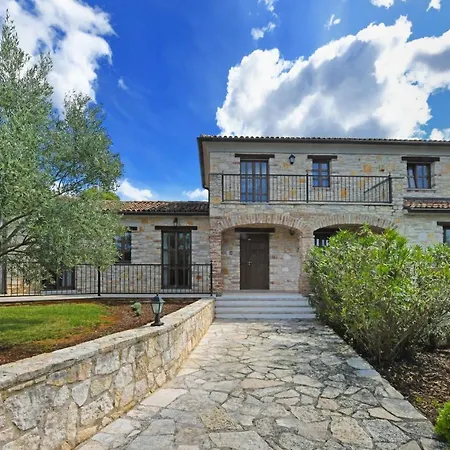 Villas Barat By Istarski Dvori * Visnjan