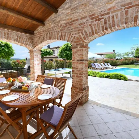 Villa Villas Barat By Istarski Dvori