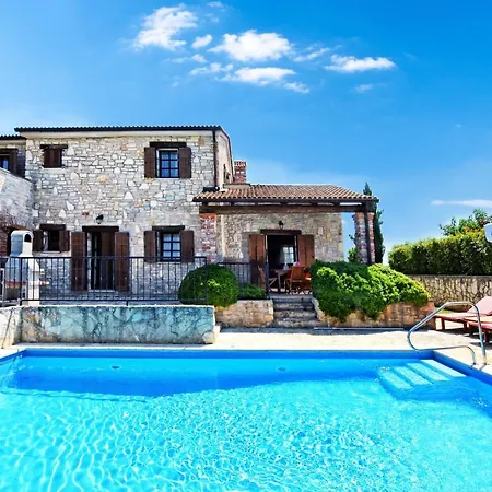Villas Barat By Istarski Dvori * Visnjan