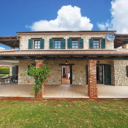 Villas Barat By Istarski Dvori Villa Visnjan