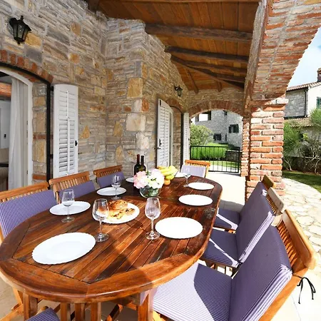 Villas Barat By Istarski Dvori Villa