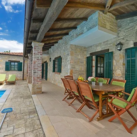 Villas Barat By Istarski Dvori Višnjan