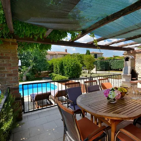 Villas Barat By Istarski Dvori * Višnjan