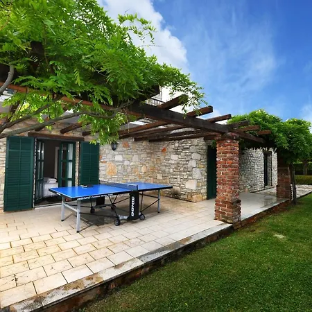 Villas Barat By Istarski Dvori Vila
